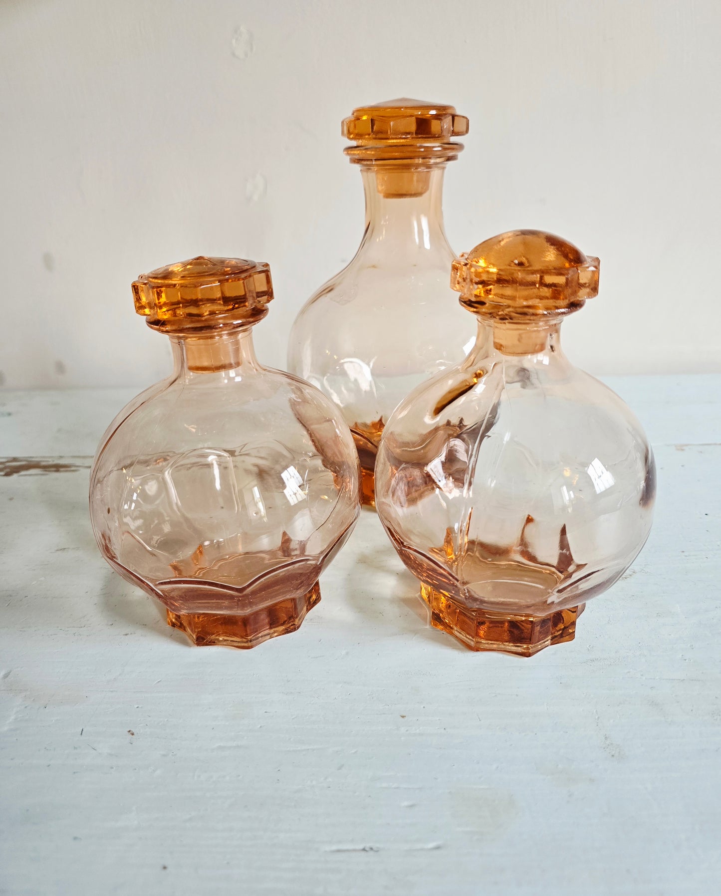 Les 3 carafes à liqueur