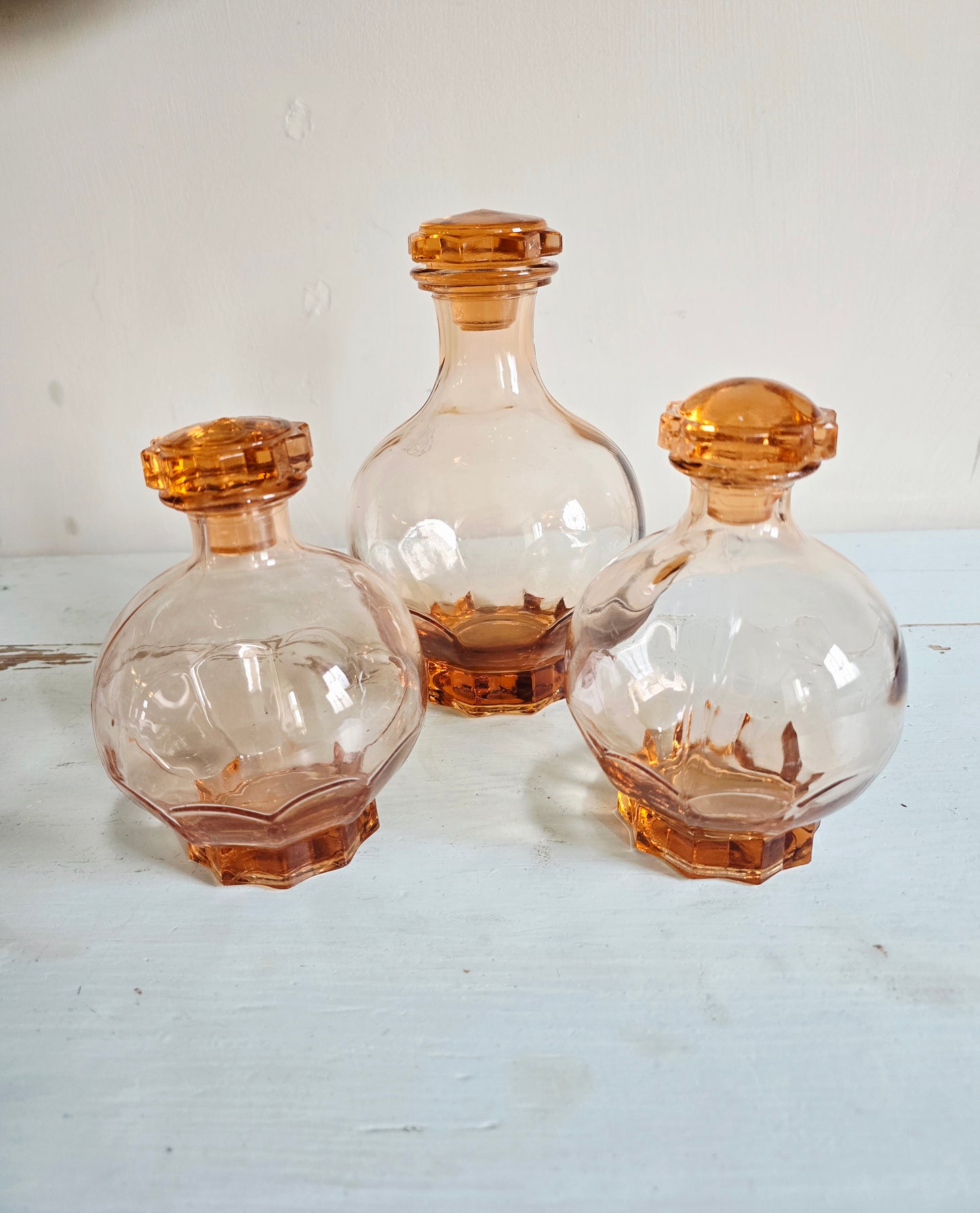 Les 3 carafes à liqueur