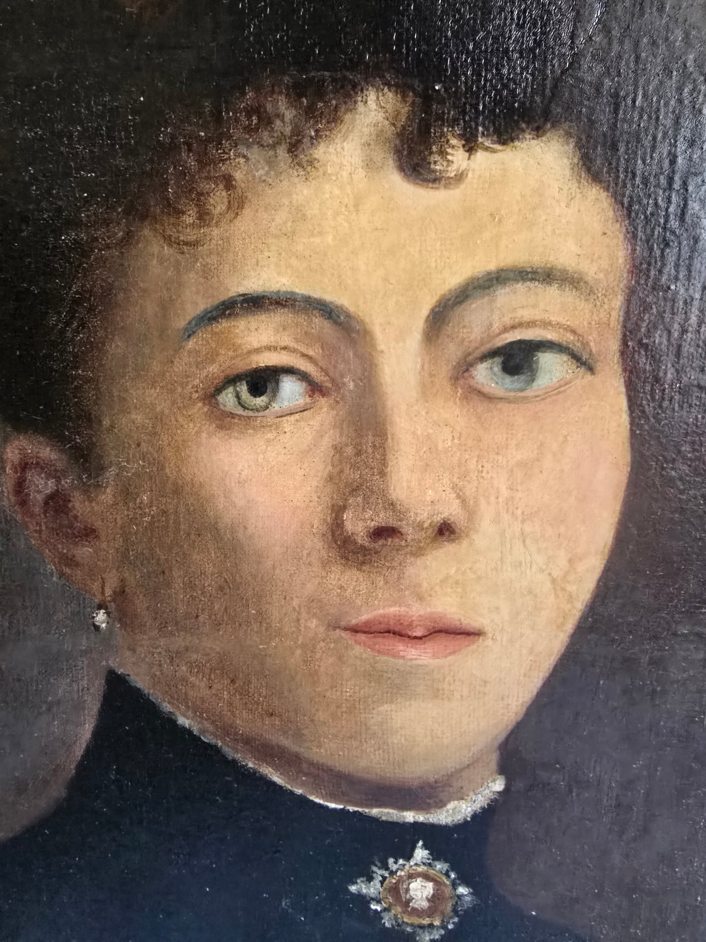 Le portrait jolie dame