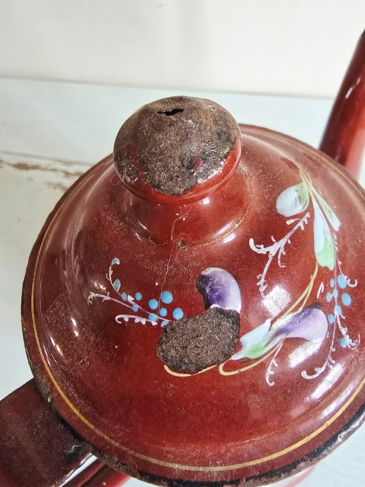 La cafetière en tôle émaillée