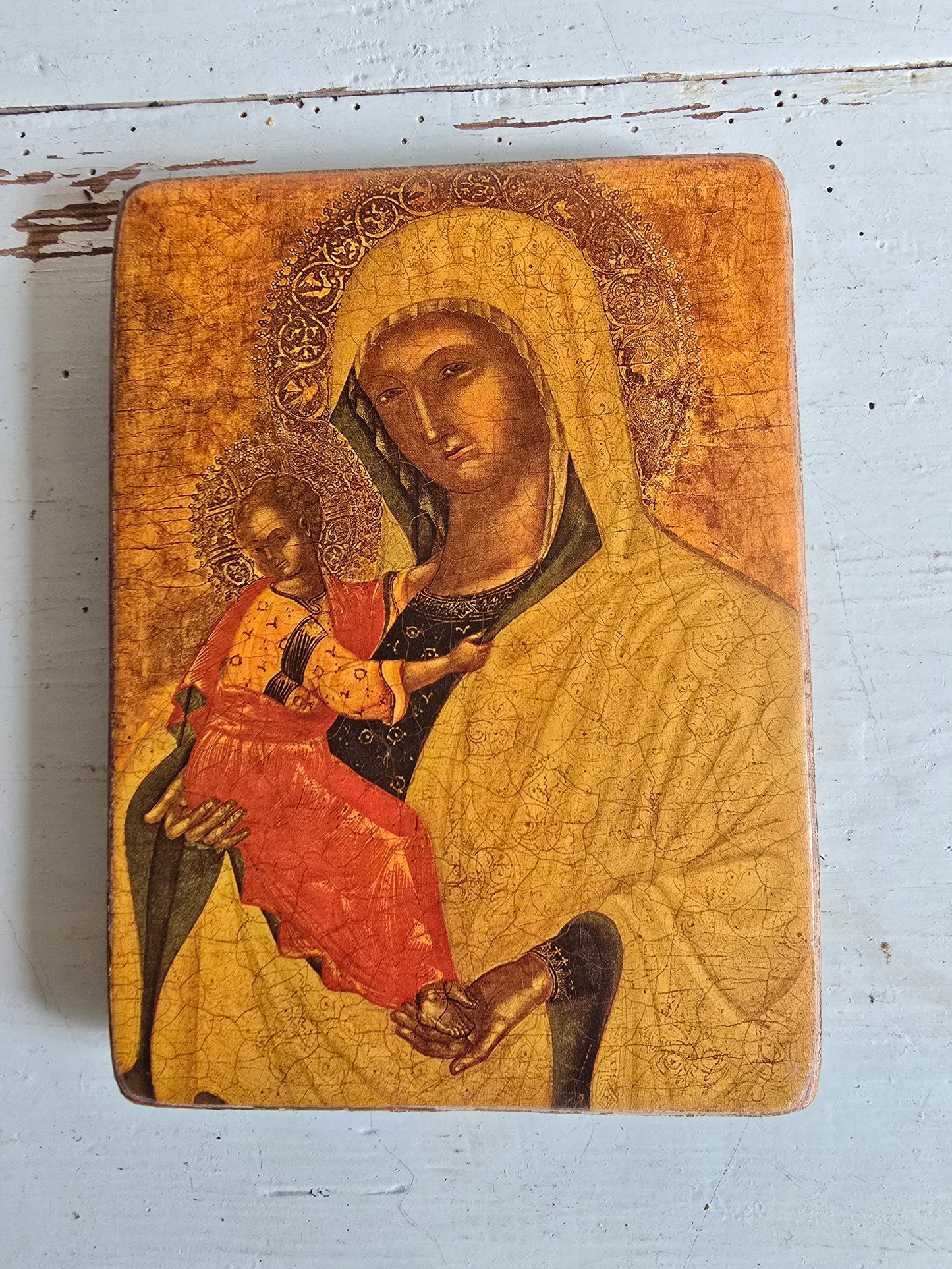 La vierge à l'enfant