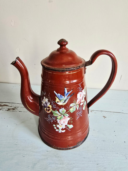 La cafetière en tôle émaillée