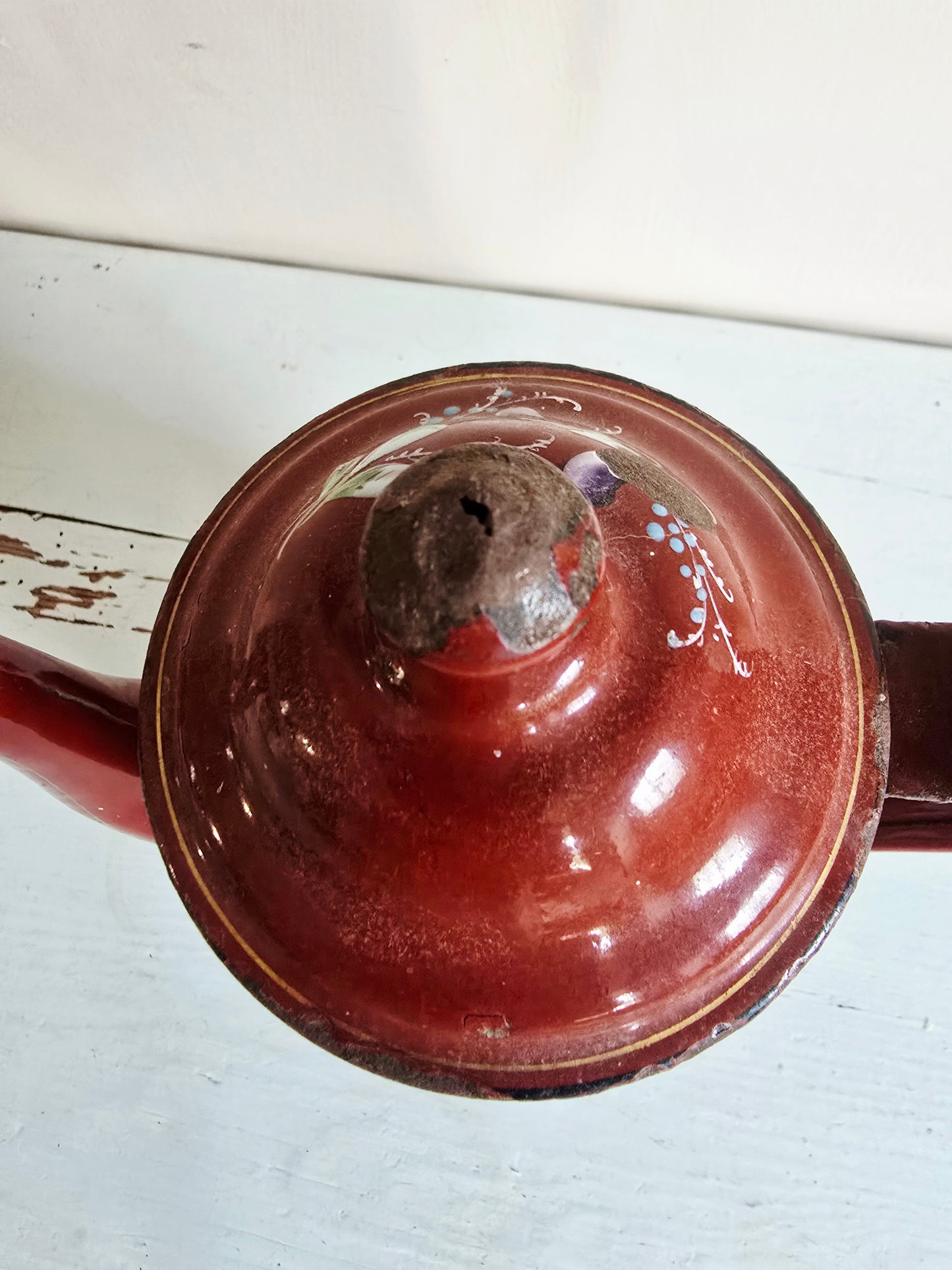 La cafetière en tôle émaillée