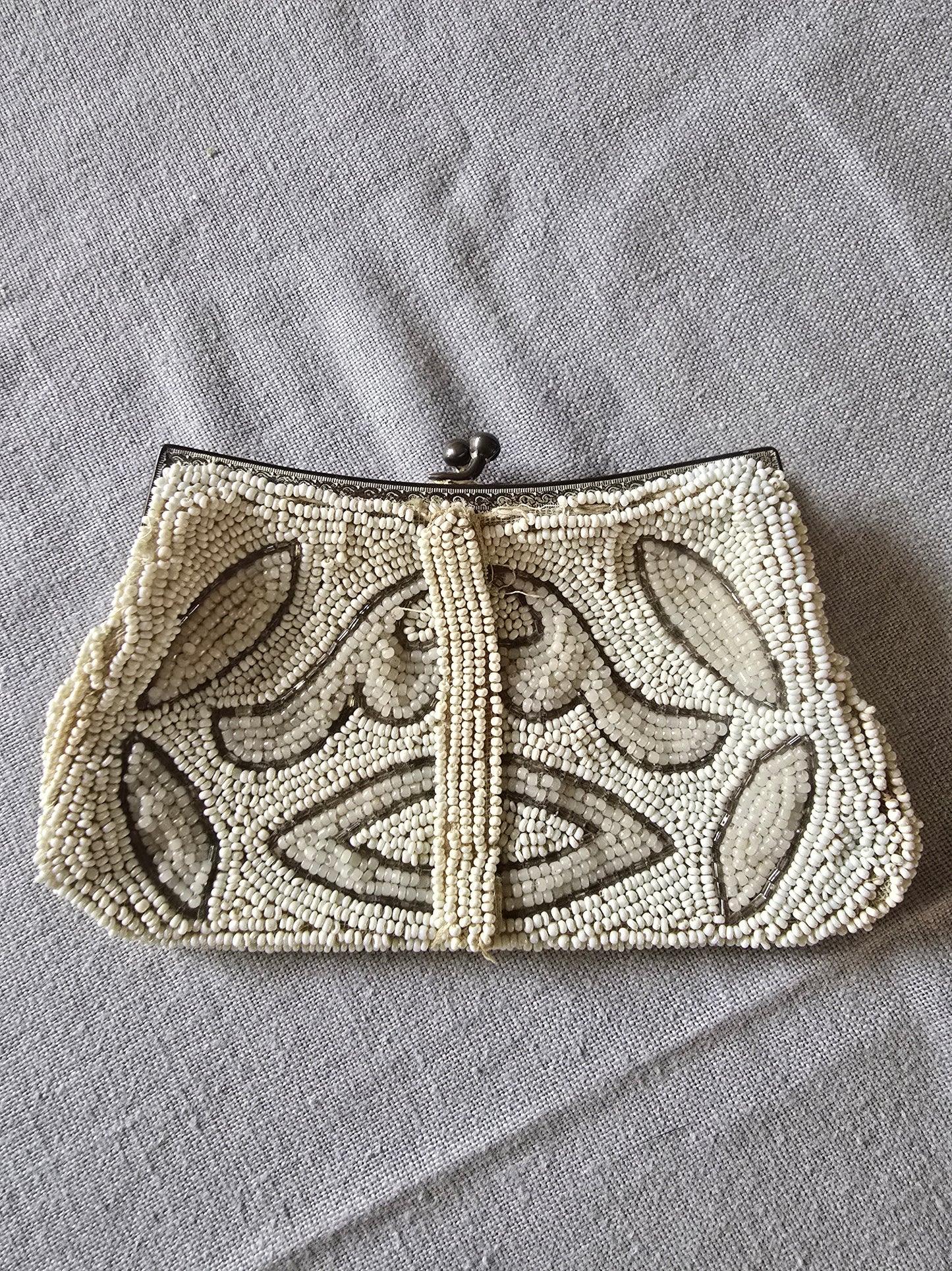 Le reticule perlé