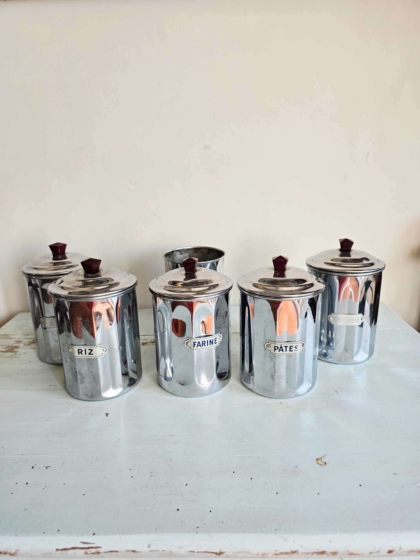 La série de pots à conserves